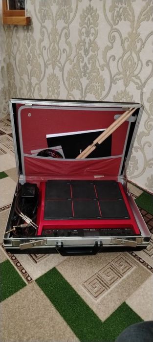 Roland SPD-SX SE Профессиональный электронный  перкуссионный сэмплер