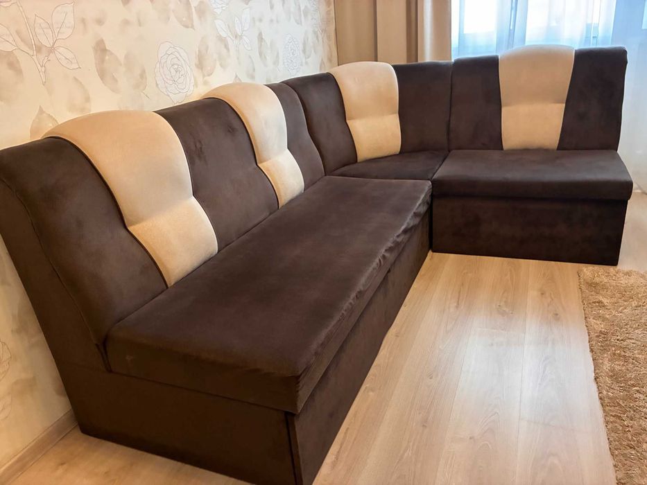 Разтегателен диван