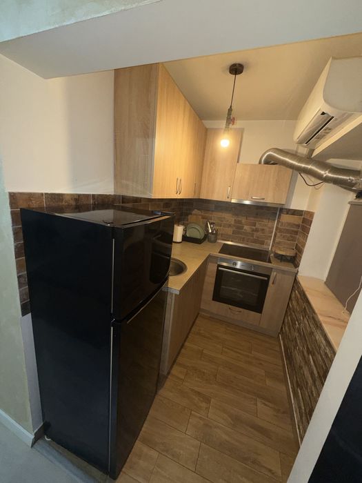 Inchiriez garsoniera in regim hotelier zona bulevard!!!