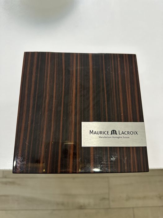 Cutie ceas Maurice Lacroix