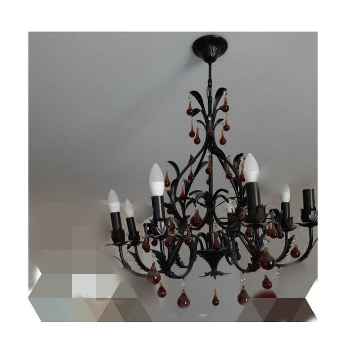 Продам  люстру .