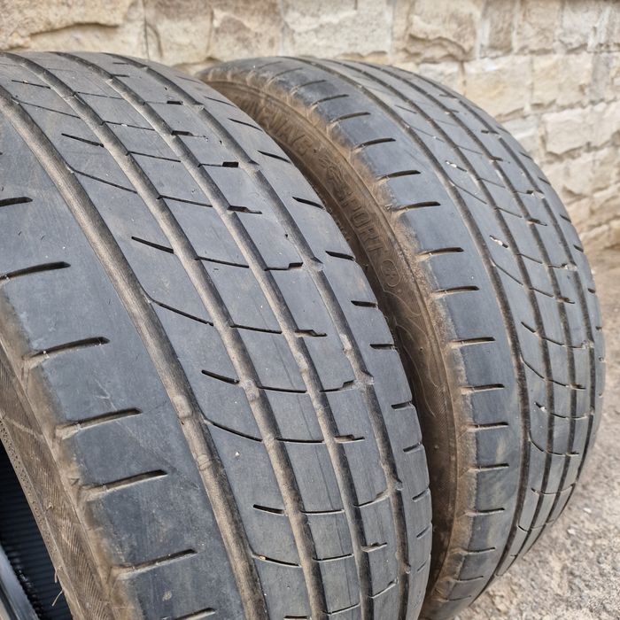 2  бр.  Гуми  LASSA  DRIVEWAYS +