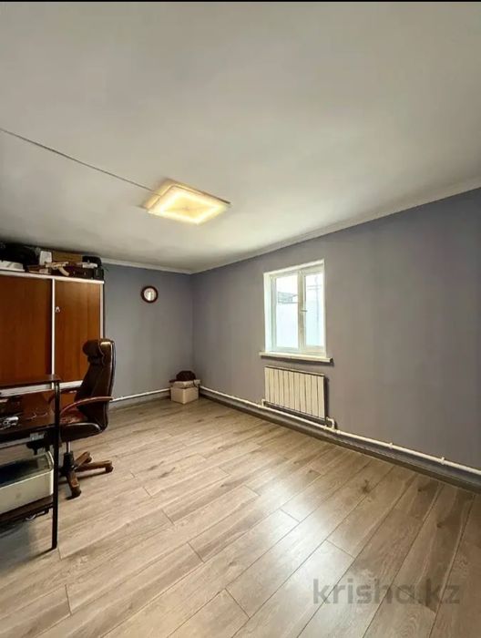 Продаётся дом в центре города