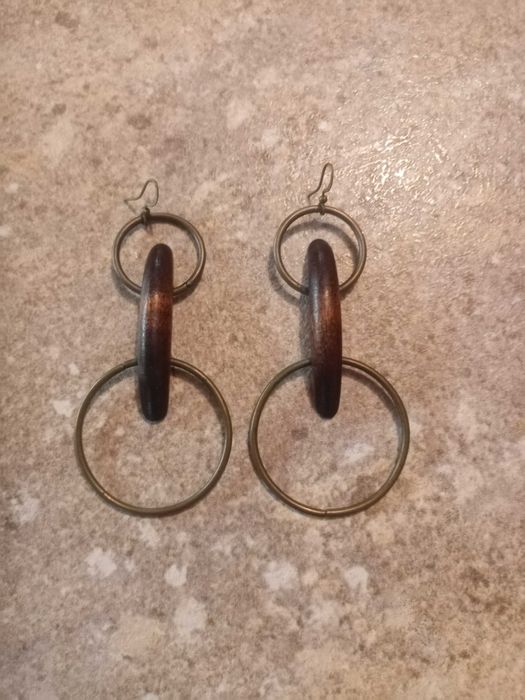 Бижута от естествени материали