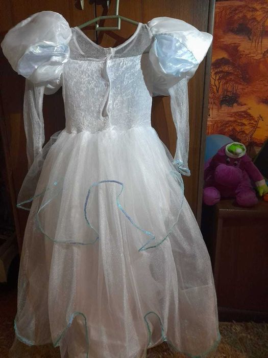 Нарядное платье принцессы Disney