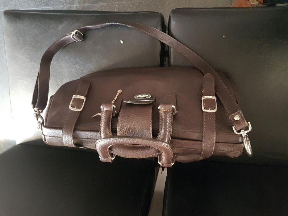 Geanta noua voiaj din piele naturală  maro