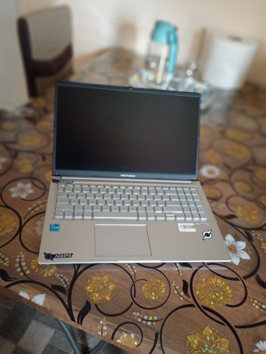 Laptop vivobook 15