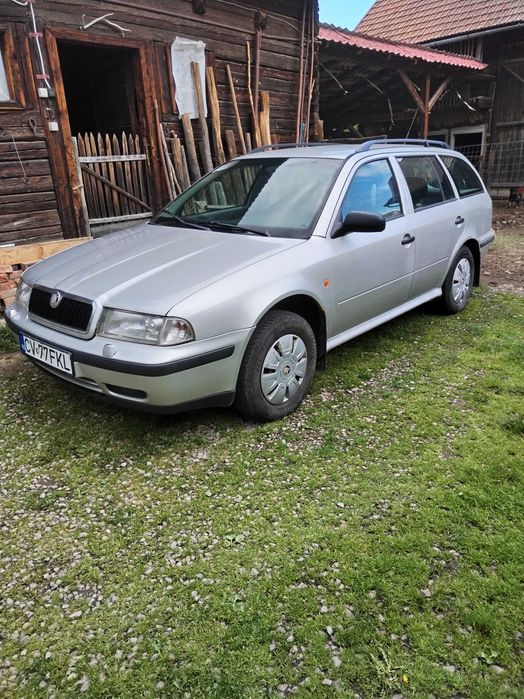 Skoda octavia 1 benzina 1.6