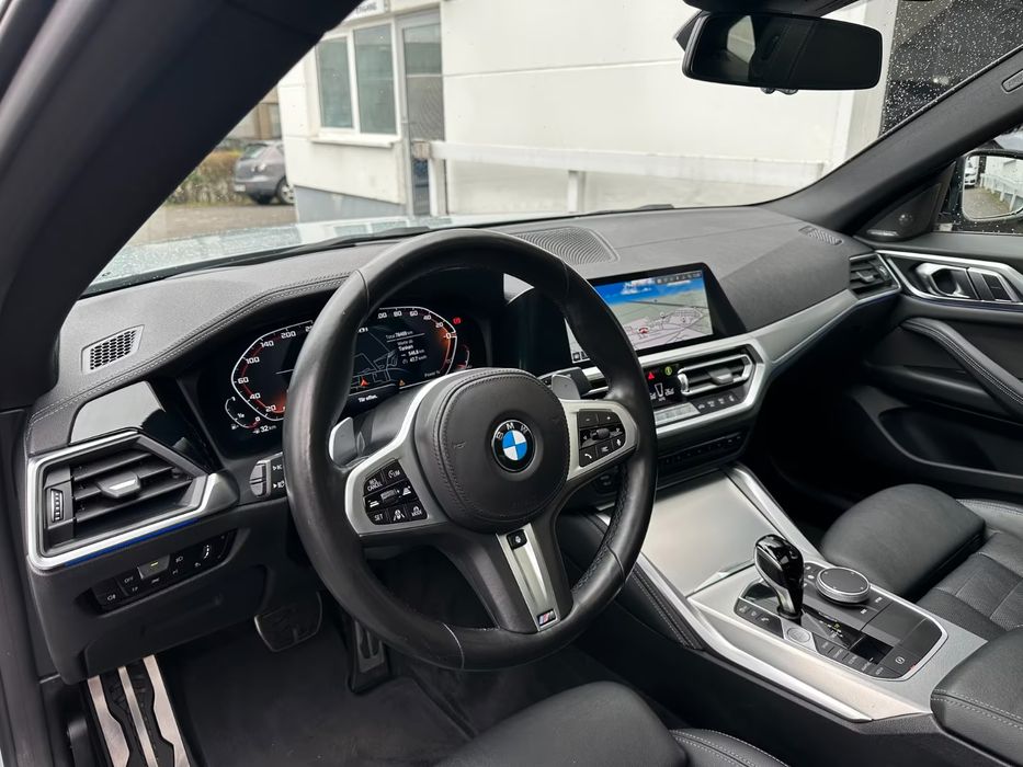 BMW M440i x Drive