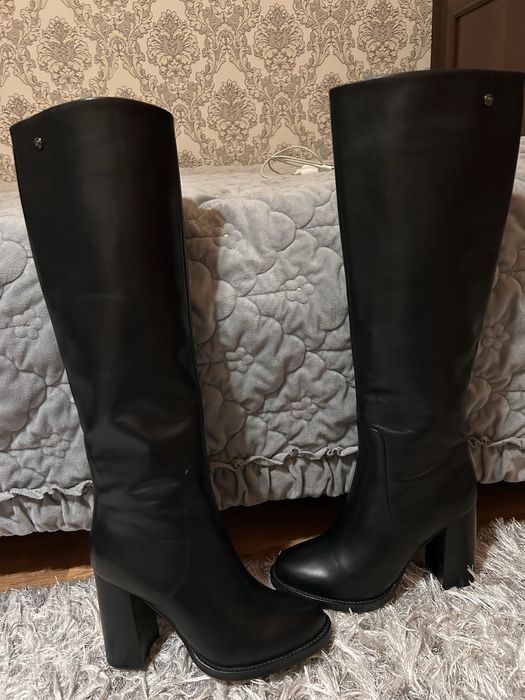 Новые кожаные зимние сапоги от Basconi