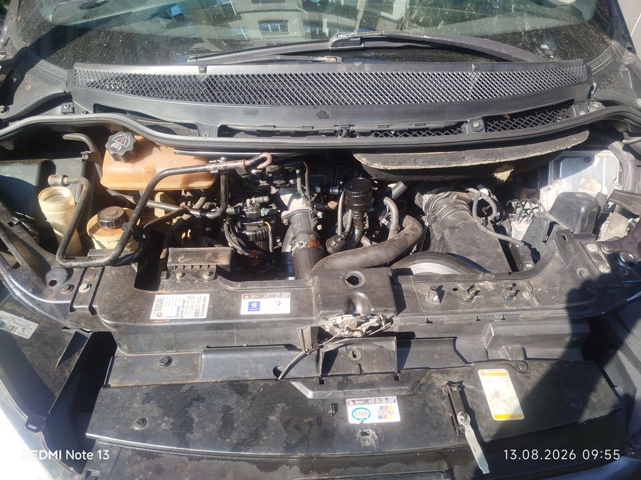 Peugeot 807 мини ван