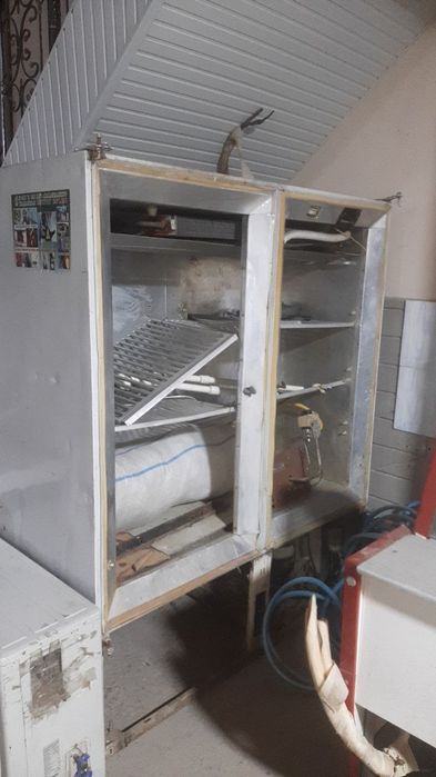 Vitrina xolodilniklar