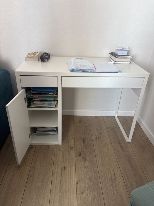 Срочно продаю рабочий стол