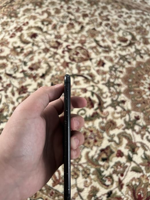iPhone 7 срочно.