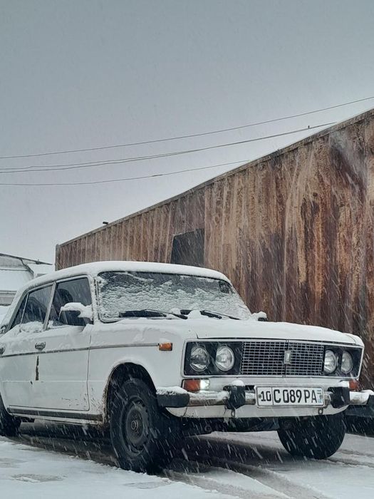 Vaz 2106 sotiladi