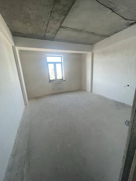 Прдоается квартира в Яккасаройском районе