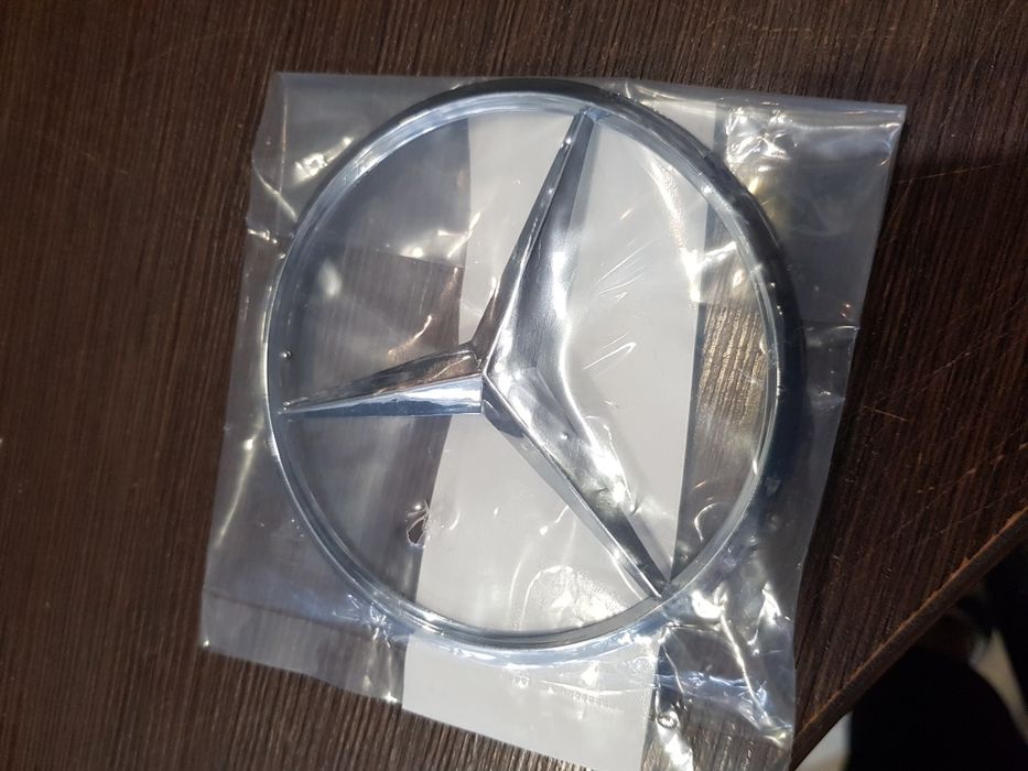 Емблема за заден капак на Мерцедес