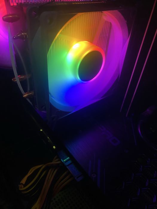 Процессорный кулер для компьютера