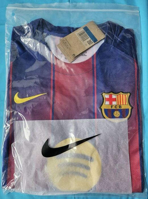 Футболна тениска на БАРСЕЛОНА 25/26