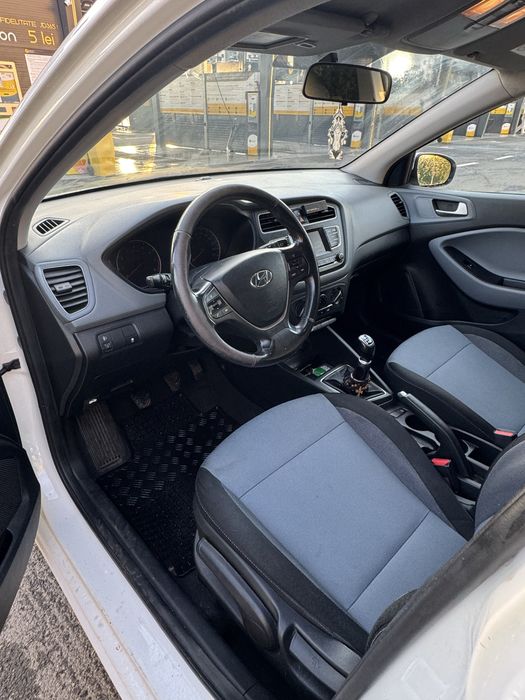 HYUNDAI i20 2019 — imagine 5