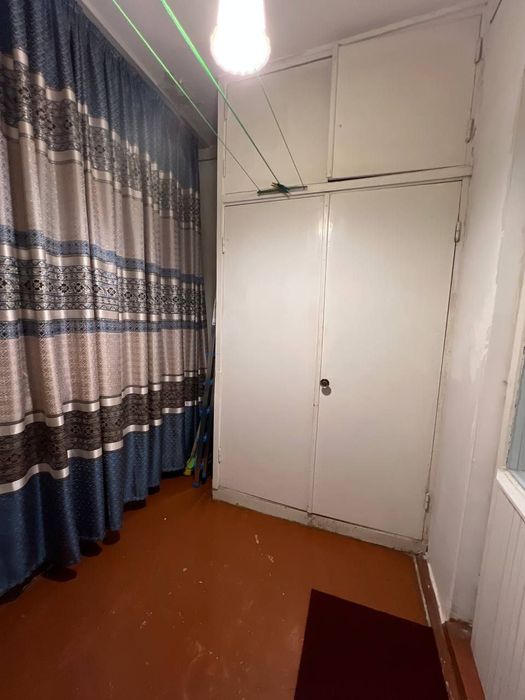 Квартира на Мирабад -Электроаппарат 2/3/5 общ пл 60м  ,2 балкона