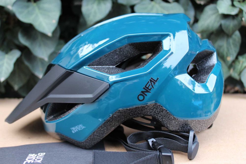 casca bicicleta Enduro O'Neal Matrix Solid - marime 54-58cm