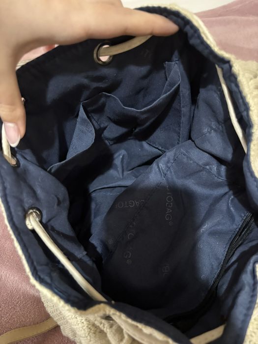 Бежова плюшени раница