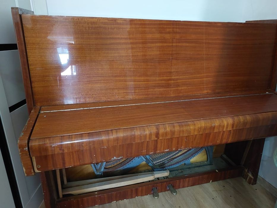 Пианино б/у ...дёшево