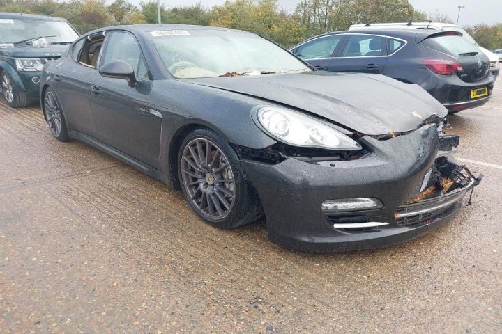 Dezmembrez Porsche Panamera 970 [facelift] [2013 - 2016] Liftback Die