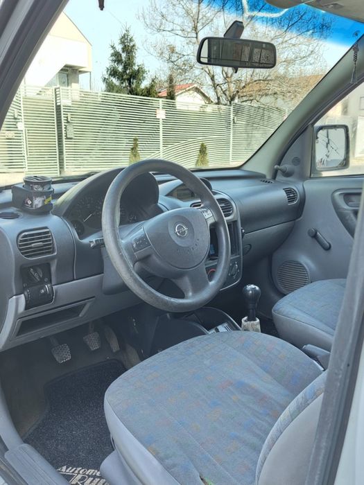 Ocazie vând opel combo 1.7 TDI i stare suberba foarte economic