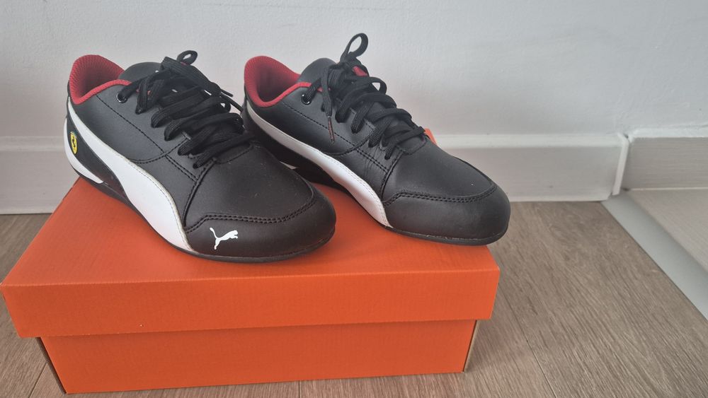Adidasi Puma Ferrari