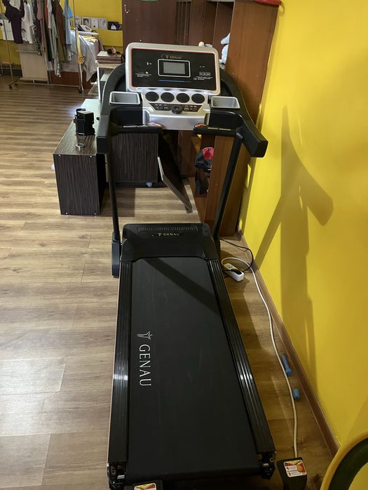 Беговая дорожка Genau D900S