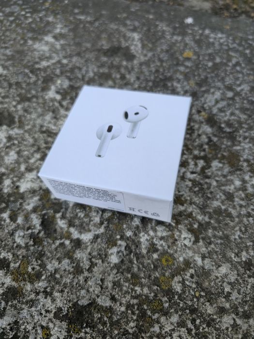 Căști 4 cu noise cancellation (USB-C)