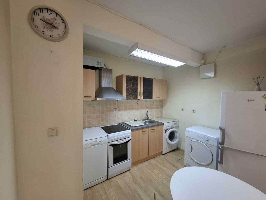 Дава се под наем Двустаен апартамент в София, Оборище - 60 кв.м за 500 € - Снимка #4