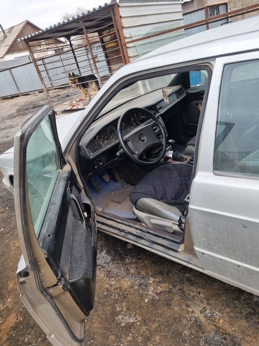 Мерс 190 ,2.3 паук