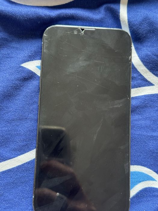 Iphone 13 pro обмена нет!