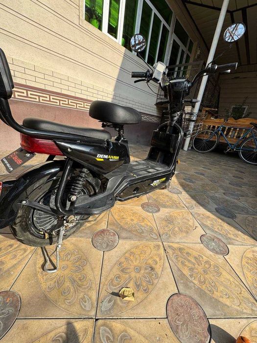 Электроскутер Demansh в хорошем состояние