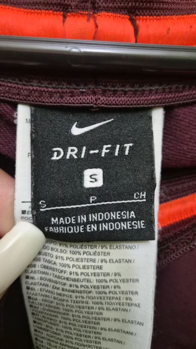 ОРИГИНАЛЕН Екип Nike Barcelona