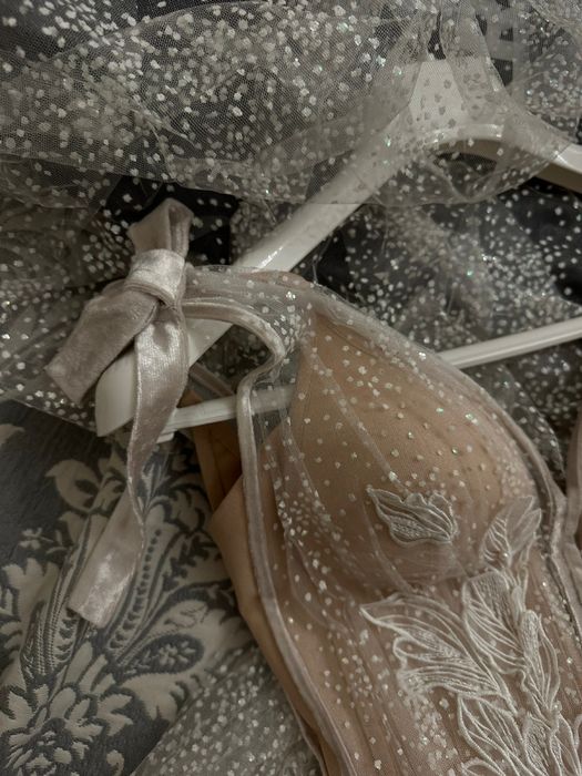 Продам свадебное платье Rara Avis