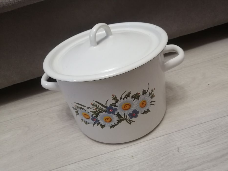 Продам кастрюли, сковородки, казаны