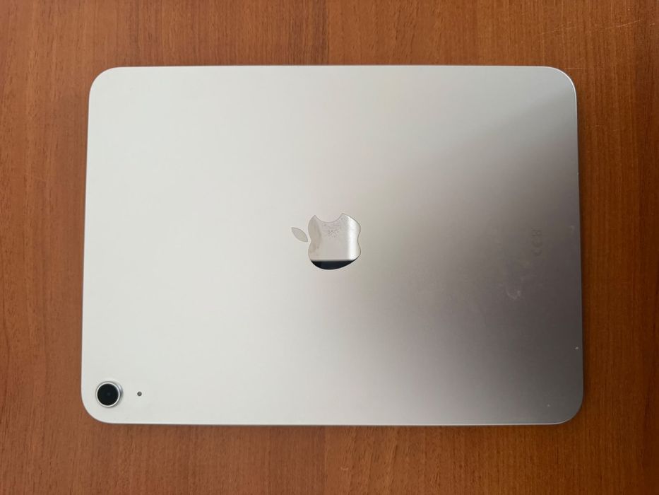Планшет Apple iPad A16