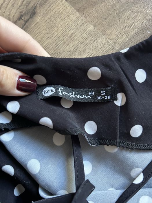 Дамска Рокля.