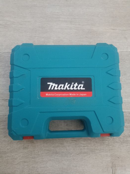 Продам Шуруповёрт Makita
