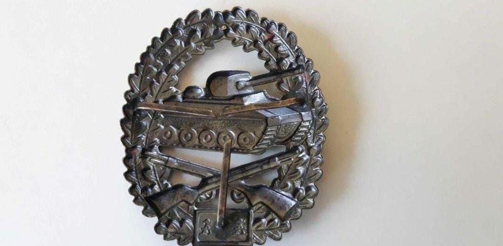 2 Insigne Armata Germana Tanchisti