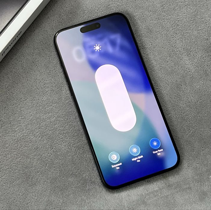 Vand iPhone 15 Pro Max 256gb