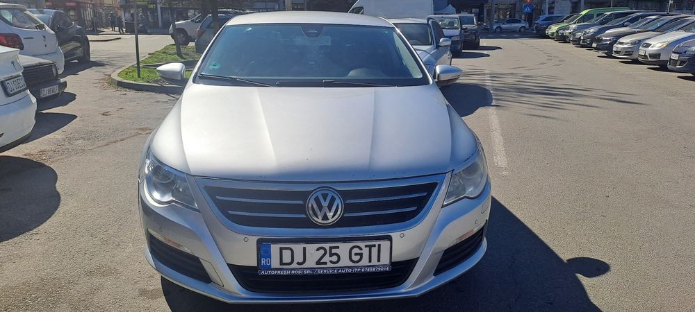 Vând passat cc 2008