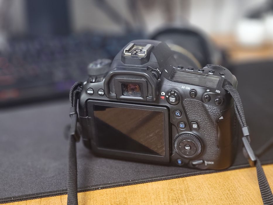 Aparat dslr canon 6D mark ii
