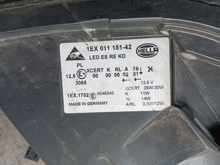 Фар десен AUDI A6 C7 10-15г.