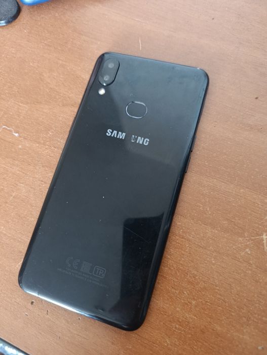Samsung A51, Samsung A10s
