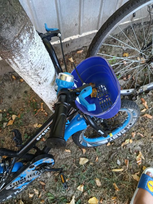 Bicicleta Rich Baby ideala pentru copii